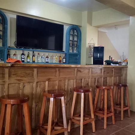 Smallfry'S Beach Resort Calatrava  Esterno foto